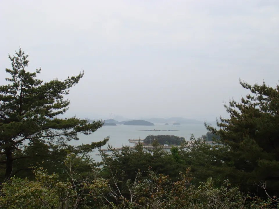 Gwaneumpo Bay, Namhae, where Jeong Ji defeated the Japanese pirate fleet