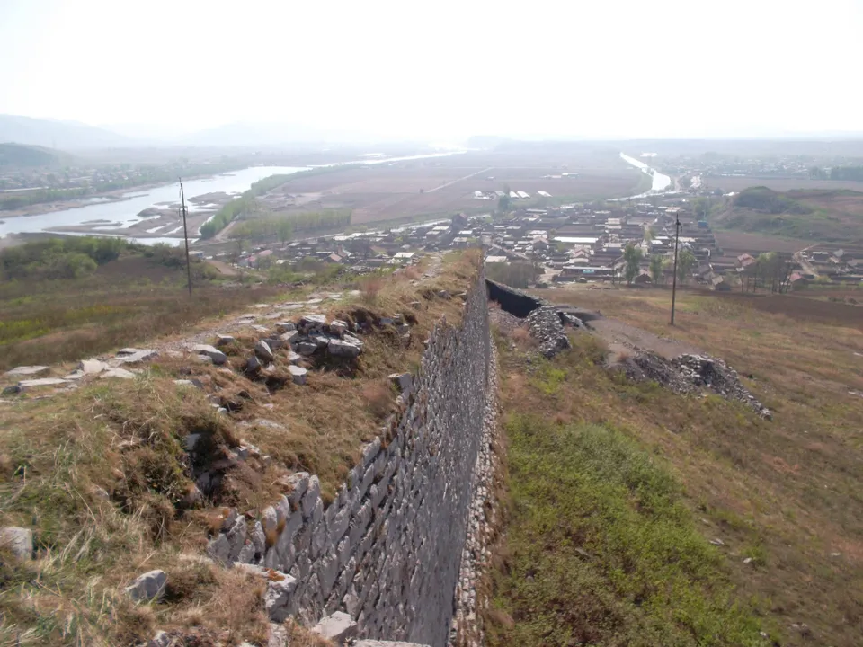 Walls of Baegam Fortress, a Goguryeo stronghold on the Liaodong defensive line — Liaoyang, Liaoning