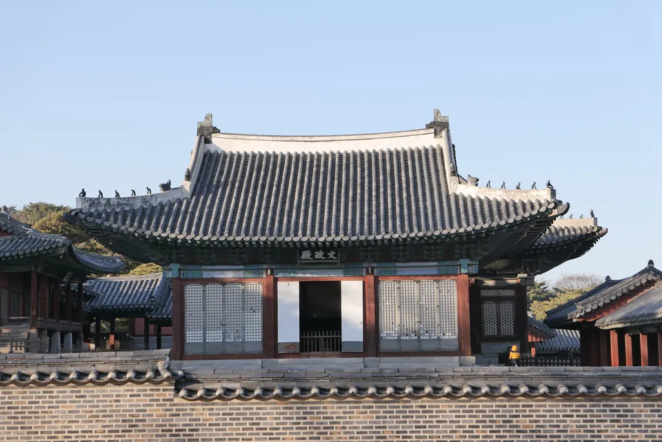 창경궁 문정전 — 사도세자가 뒤주에 갇힌 곳