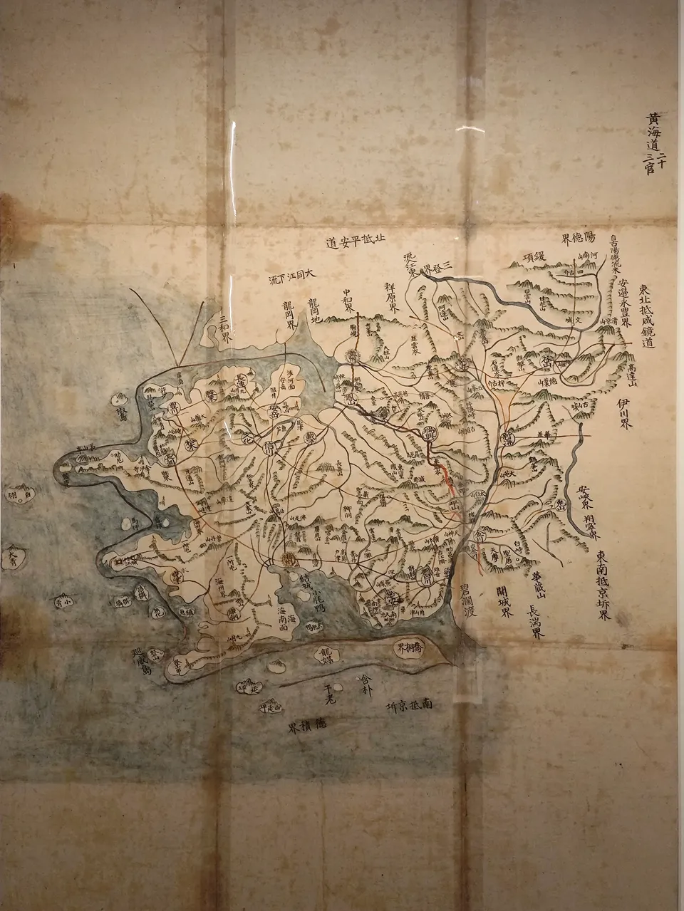 Hwanghae Province sheet of the Dongguk jido, drawn to the hundred-ri scale