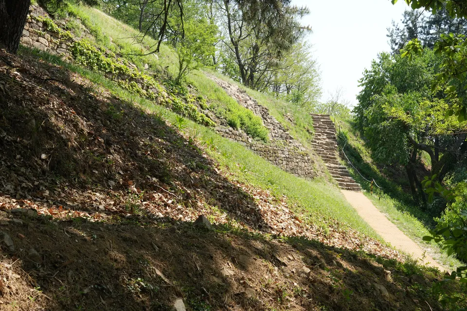 Achasanseong, Seoul — where King Gaero was captured and killed in 475