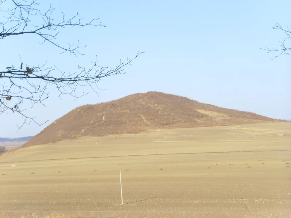 Mount Dongmo (Chengshanzi fortress), regarded as where Dae Jo-yeong founded Balhae, Dunhua, China