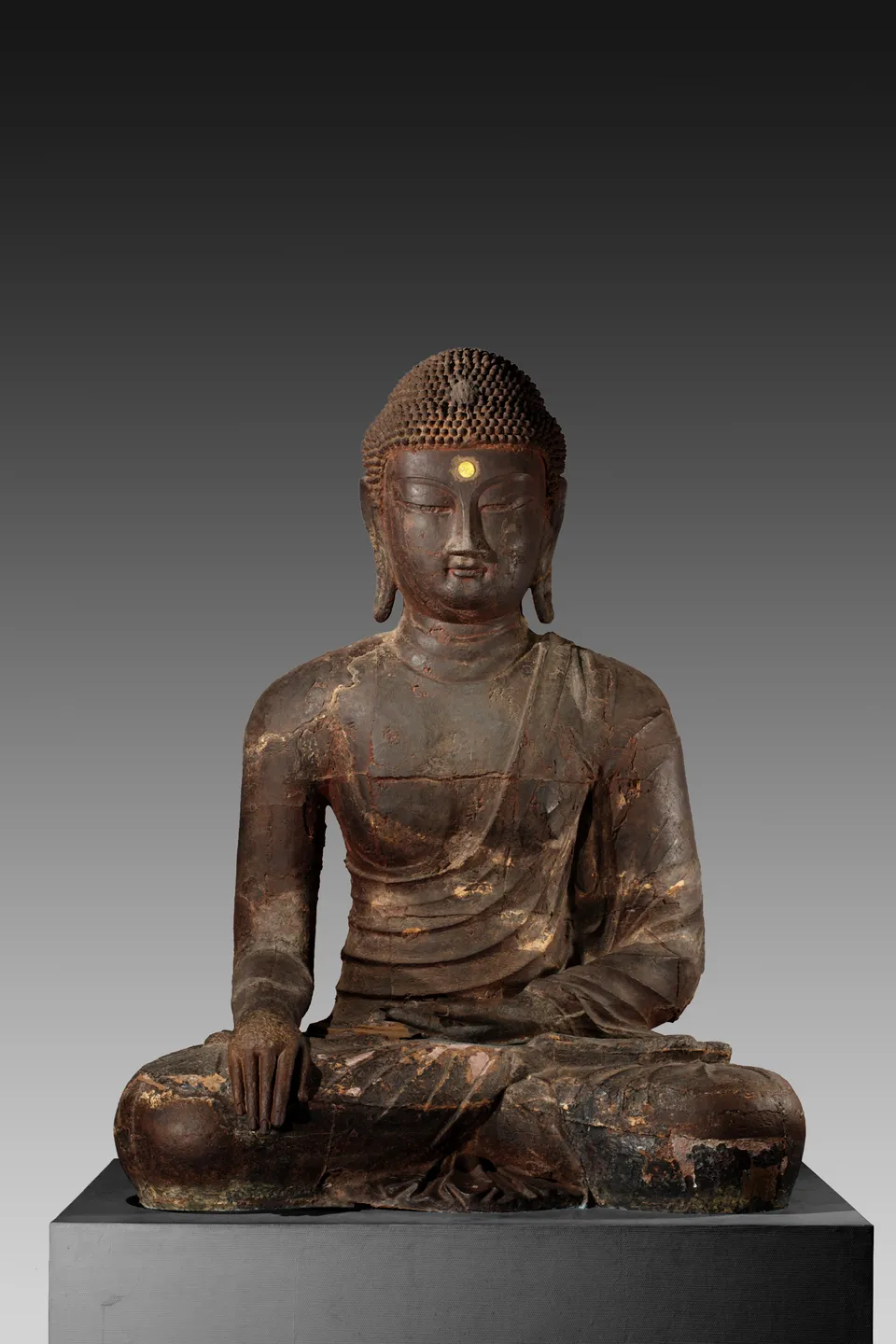 Iron seated Sakyamuni Buddha from Hasachang-dong, Hanam — a large early Goryeo iron Buddha, National Museum of Korea