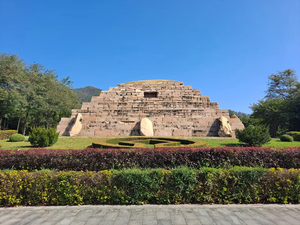 General’s Tomb, Ji’an — a Goguryeo stone-mound tomb of seven tiers of dressed granite