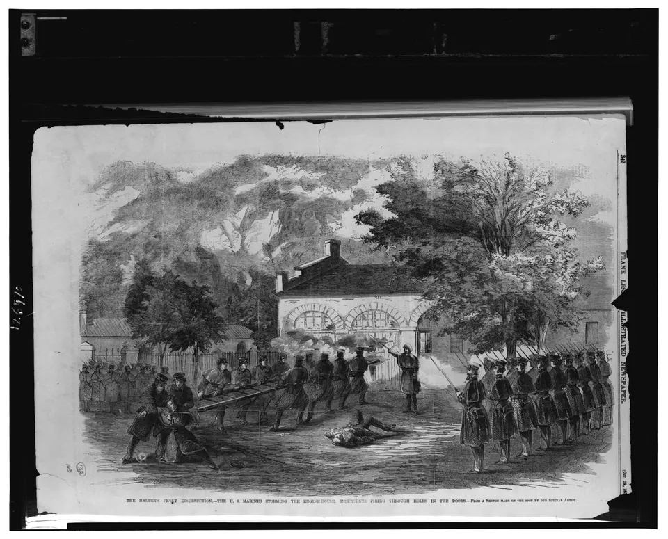 소방서 건물로 돌격하는 미국 해병대 — 『프랭크 레슬리 일러스트 신문』 목판화, 1859년 10월, 미국 의회 도서관