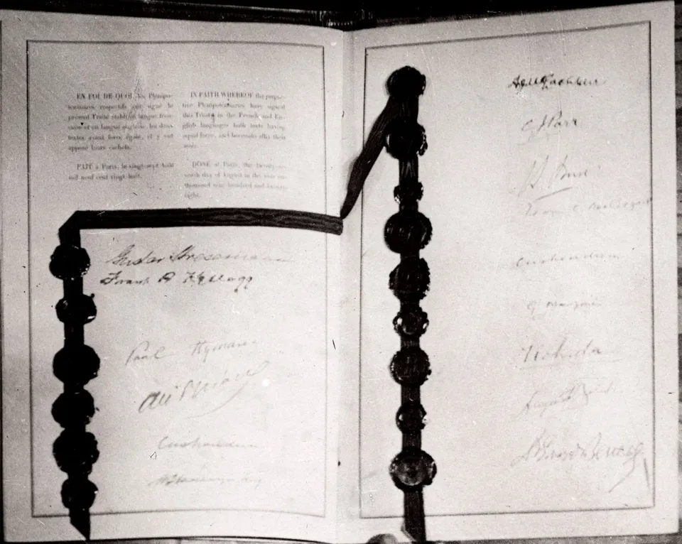 Signature page of the Kellogg–Briand Pact with the signatures of Stresemann, Kellogg, Briand and others, Paris, 27 August 1928