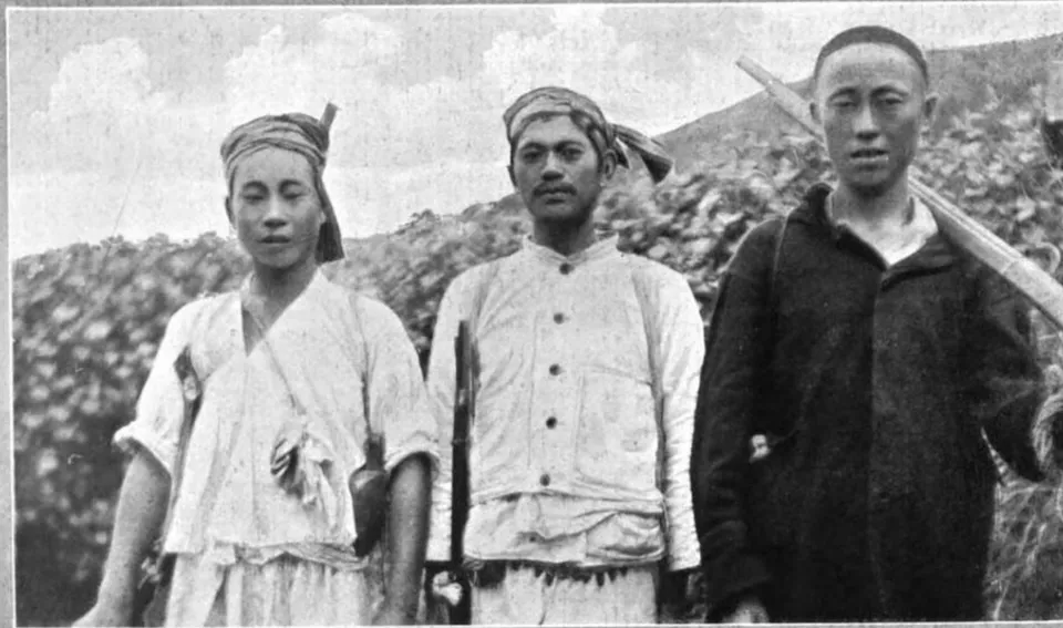 의병 — 1907년 매켄지가 찍은 사진