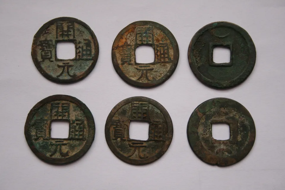 Tang Kaiyuan Tongbao coins
