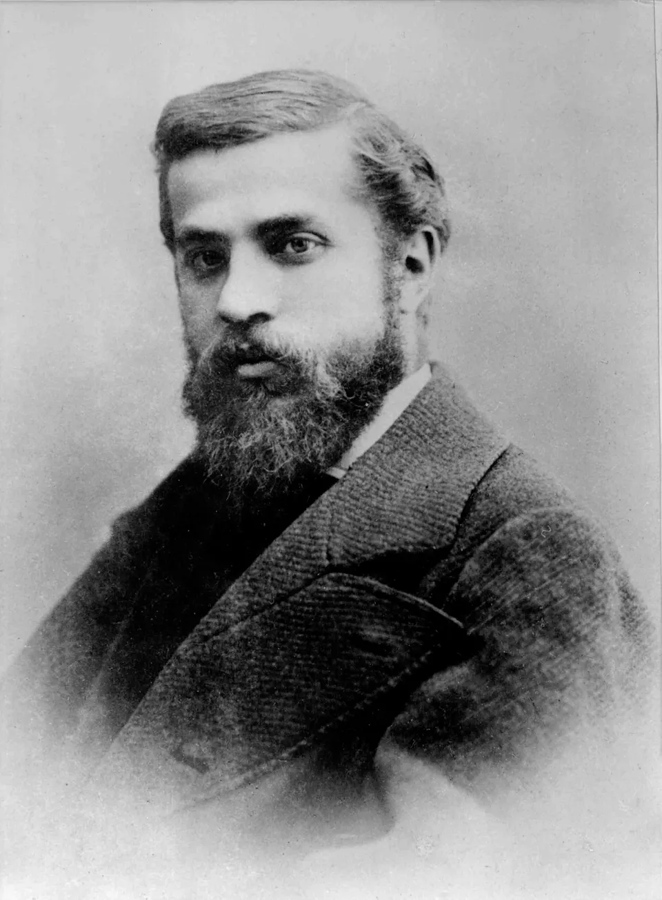 Antoni Gaudí (1878) — photograph by Pau Audouard