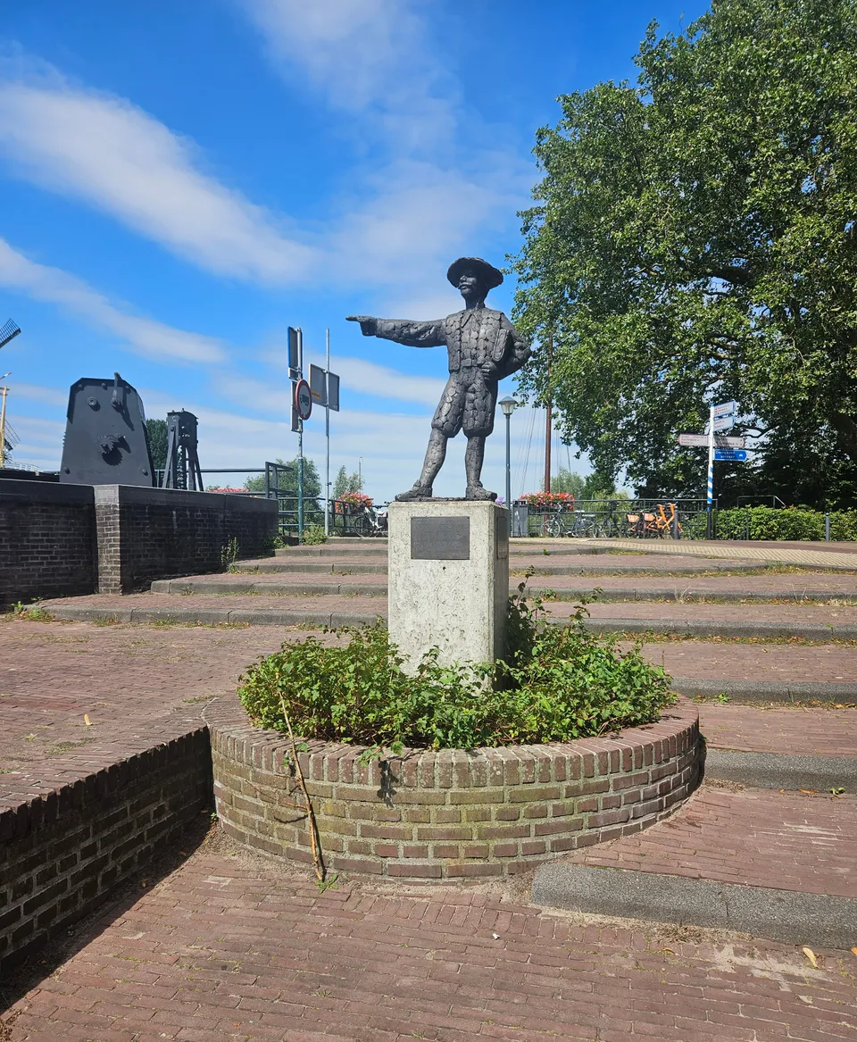 Statue of Hendrick Hamel, Gorinchem, the Netherlands