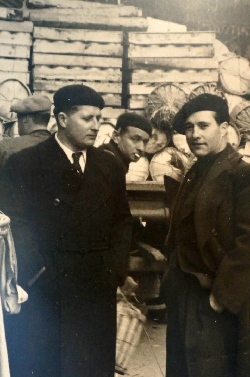 Henri Guillaumet (right) with Marcel Reine (1940, photograph in the Guillaumet museum)