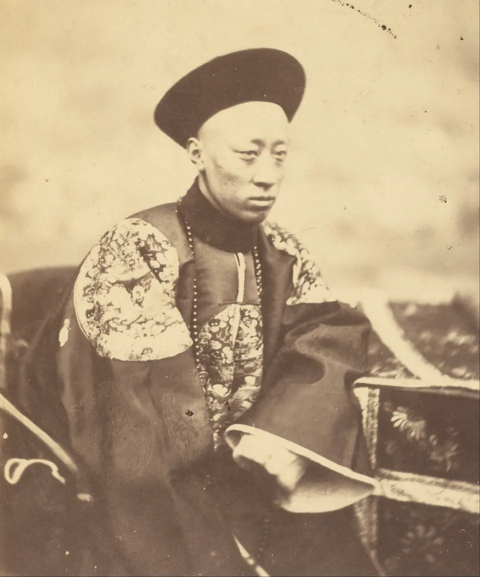 베이징 조약을 맺은 공친왕 — 펠리체 베아토 사진, 1860년 11월
