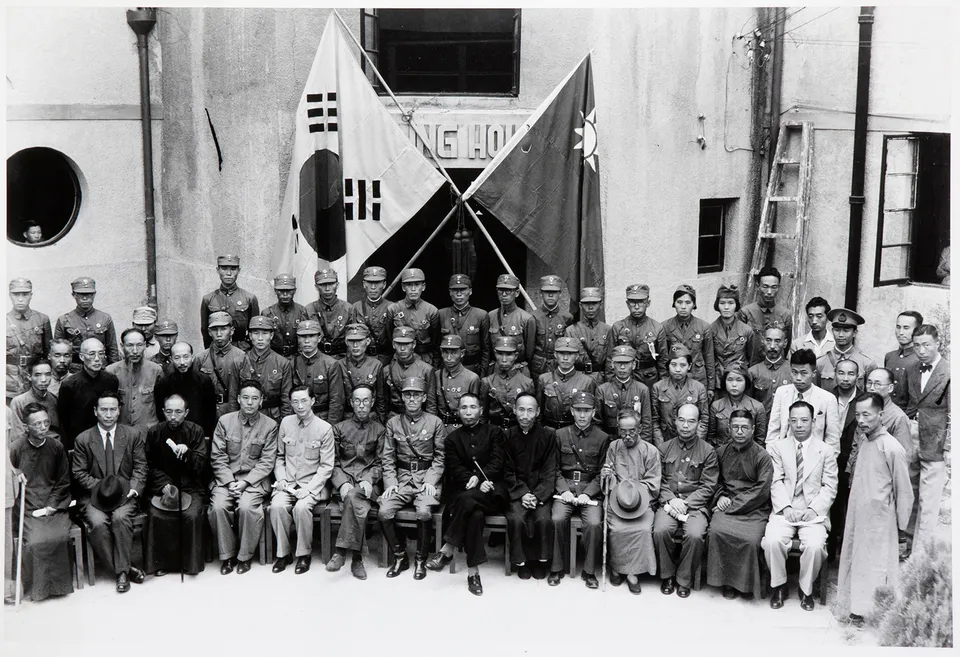충칭의 한국광복군 장병들